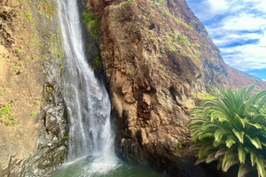 Paul do Mar: a challenging coastal hike above the ocean