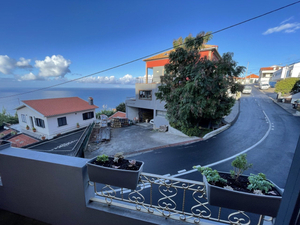 Dazk Golden Estate