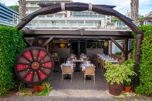 Leeno's Restaurant