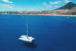 Excursão privada de catamarã na Madeira em Ponta de São Lourenço