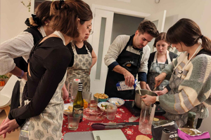 Fresh pasta workshop and food tasting with aperitif