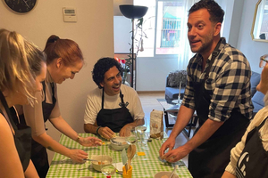 Italian Home Cooking Experience – Fresh Pasta & Pesto with Prosecco