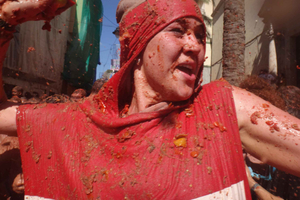 Depuis Madrid : excursion d’une journée à Buñol pour le festival La Tomatina, avec accès à la fête