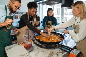 Literary Quarter Tour with Paella Cooking Class