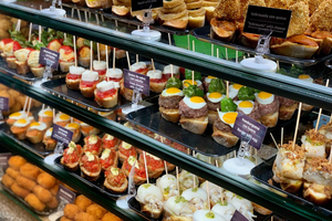 Luxury Food Tour with Free Flowing Fine Wine