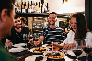 Madrid: rondleiding met tapas en wijn met uitzicht vanaf het dakterras
