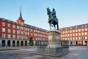 Madrid Historical in French (petit comité & private)
