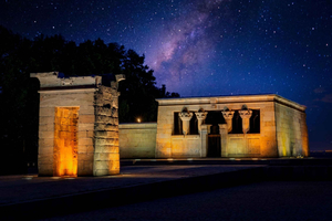 Madrid Magical: Hidden Gems and Views Walking Tour
