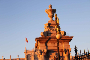 Madrid: Royal Palace Private Tour with Entry Ticket