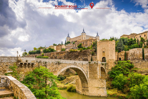 Madrid: Tour Privado Cata de Vinos, Ruta de Tapas & Toledo