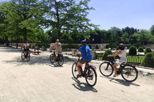 Private E-Bike Tour with Tapas and Photos