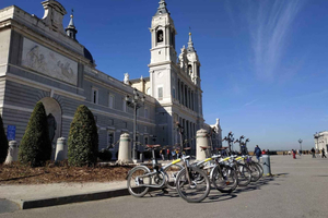 Sunset and Night Lights Bike Tour