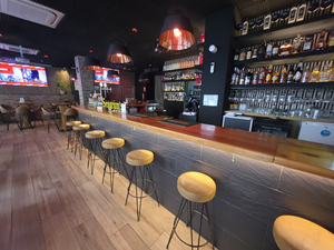 Bugga Cocktail Music Bar
