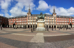 Hostal Abril