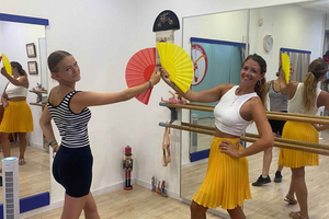 Andalusian dance workshop in Málaga