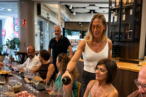 Málaga: Andalusische Weinprobe mit 5 Weinen und einheimischen Snacks