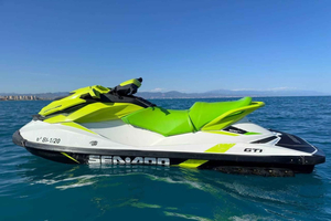 Benalmadena: Jet Ski Rental in Málaga with License Required
