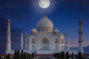 Ab Delhi: Private Tagestour zum Taj Mahal und nach Agra mit 5-Sterne-Mittagessen