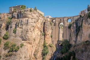 From Malaga: Ronda & Setenil de las Bodegas Day Trip