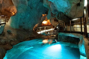 From Málaga: Treasure Cave, Coastal Walk & Free Time