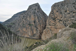 Málaga: Tour zum Caminito del Rey, zur Höhle von Ardales und nach Bobastro
