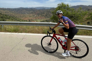 Málaga Road Bike Tour: Scenic Mountain Climbs