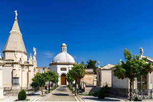 Tour of the San Miguel Cemetery in Málaga