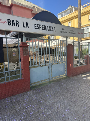 Bar Cafeteria La Esperanza Platos