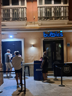 Bubbles Club