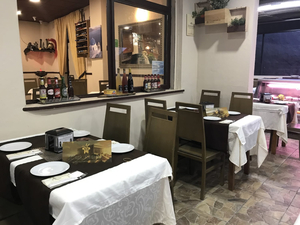 Casa Atenea Restaurante Parrilla Huelin