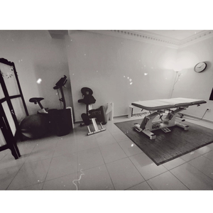 Laura Sáez Masajes y osteopatía