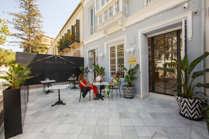 Pries Homes & Art