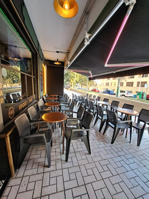 Vox Sports Bar El Palo