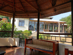 Kachele Restaurant & Bar