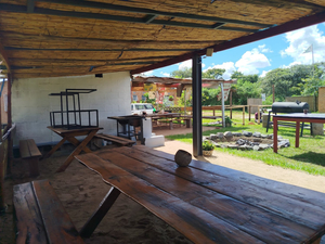 Lake View Lodge & Plant Nursery
