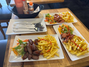 Meatzone Restaurant and Lounge Mzuzu