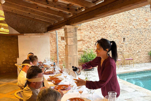 17th-Century House Museum and Blind Wine Tasting