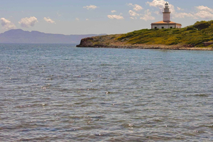 Alcúdia Bay: A guided tour of its historic maritime monuments