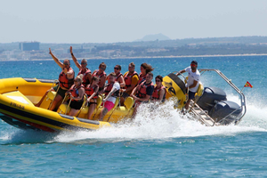 Alcudia: Speedbådstur i det nordlige Mallorca og afhentning af hotel