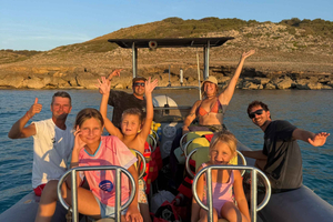 Ca'n Picafort: avventura in motoscafo con grotte e snorkeling