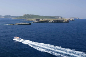 Colonia Sant Jordi: Premium & Fast Boat Tour around Cabrera