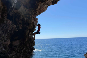 Guided Psicobloc Tour (Deep Water Solo)