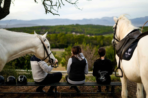 Mallorca: Ridtur i solnedgången på Mallorca med drinkar