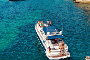 Palma de Maiorca: aluguel de iate privado com skipper, até 10 pessoas.