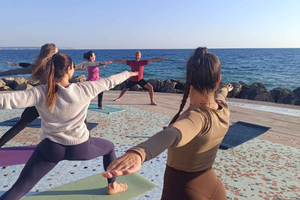 Esperienza di yoga al tramonto a Palma e spuntino salutare fatto in casa