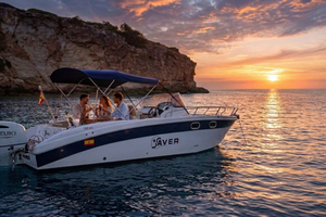 Port de Sóller: tour in barca privato al tramonto con cava