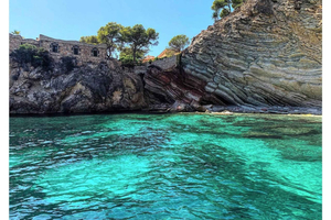Santa Ponsa: Private Boat Rental with Driving Instructions