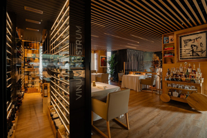 Fusion19 Restaurant