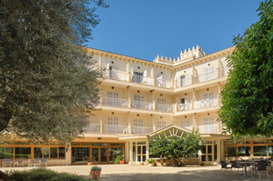 Hotel Castell Dels Hams
