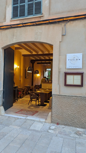 La Pasión - Restaurant, Art & Wine Bar (Sa Casa Mallorquina)